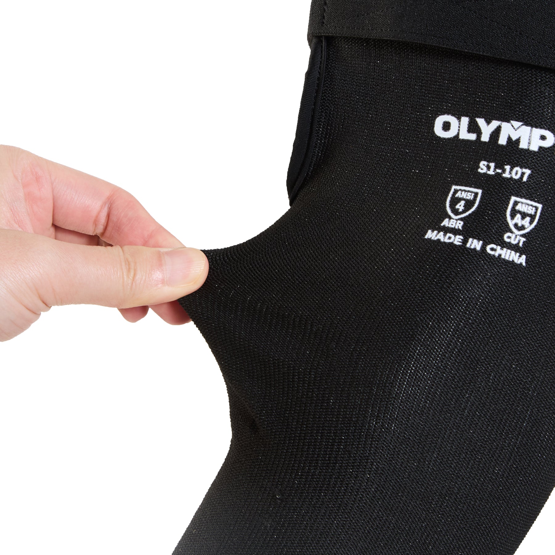 18 in Cut-Resistant Sleeves w/ Thumbhole, Cut Level A4, Polyester/HPPE/Fiberglass, 1 pair