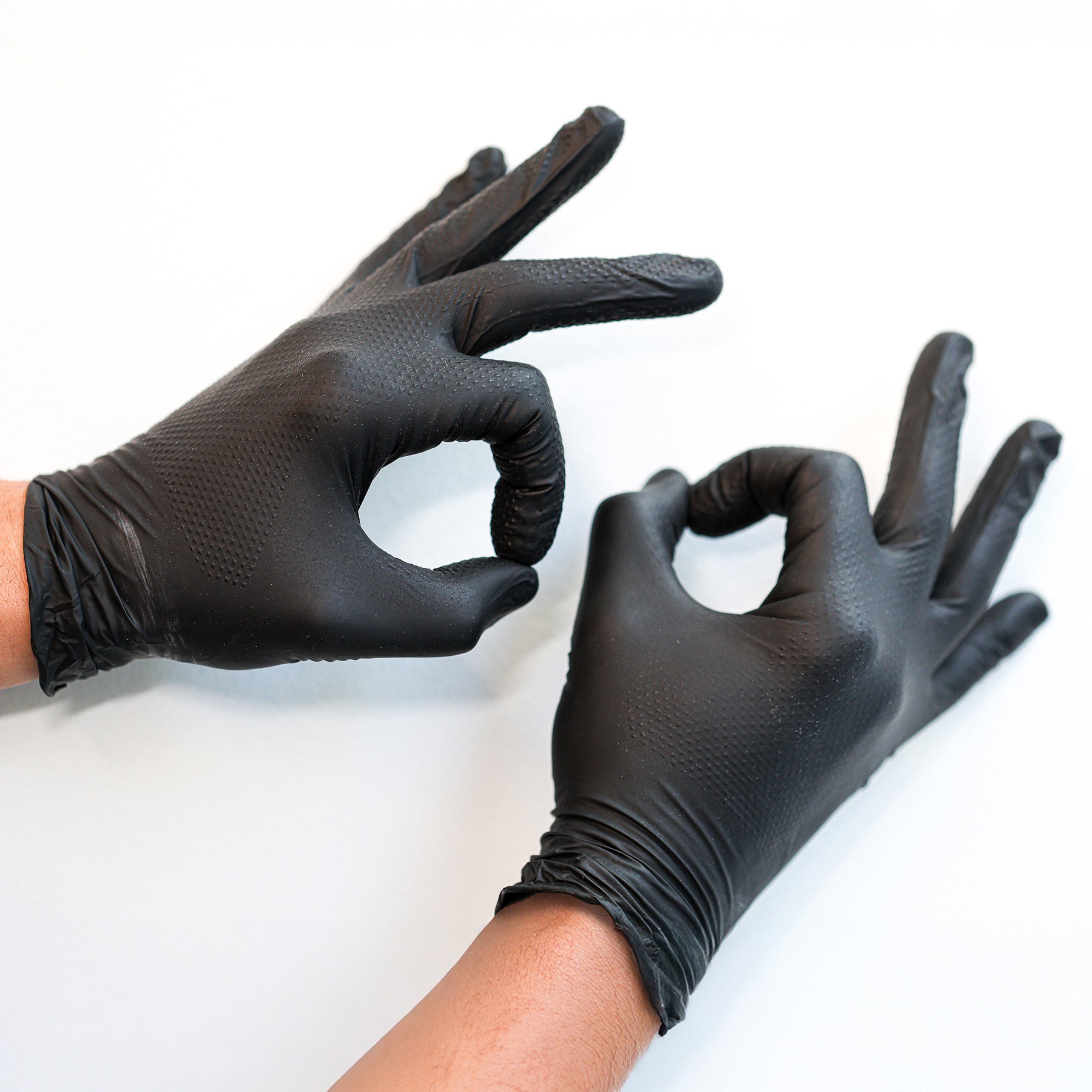 8 mil Disposable Nitrile Gloves, Black, Diamond Grip, XL, 100 ct
