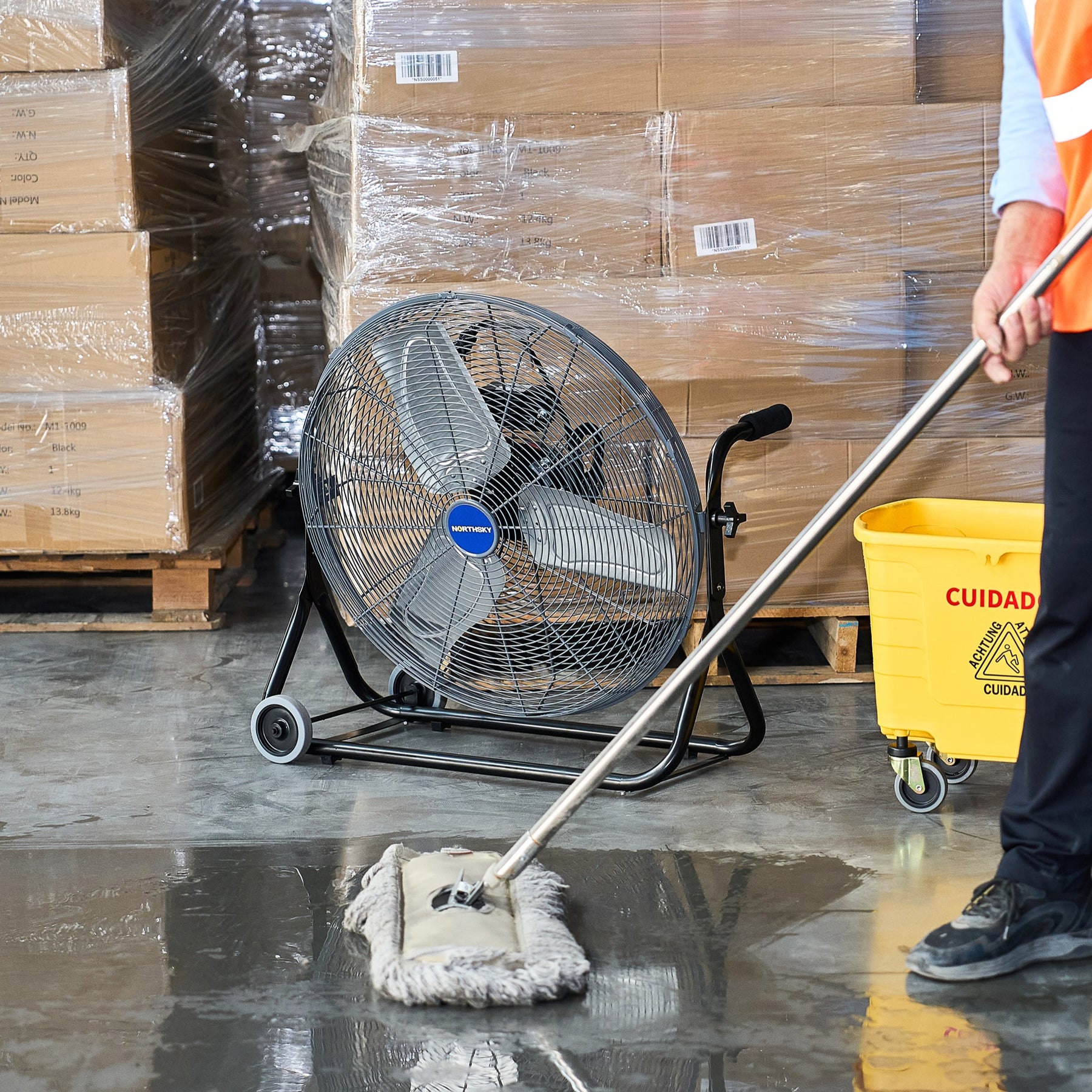 24 in Workstation Floor Fan, 4,950 CFM, 3 Speeds, 1/4 HP