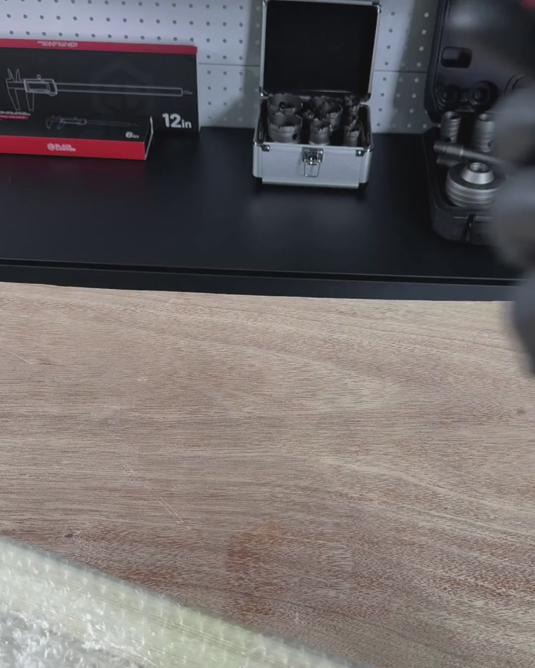 NSS9457764745_BlackCanyon-UtilityKnifeDemo-VID-022