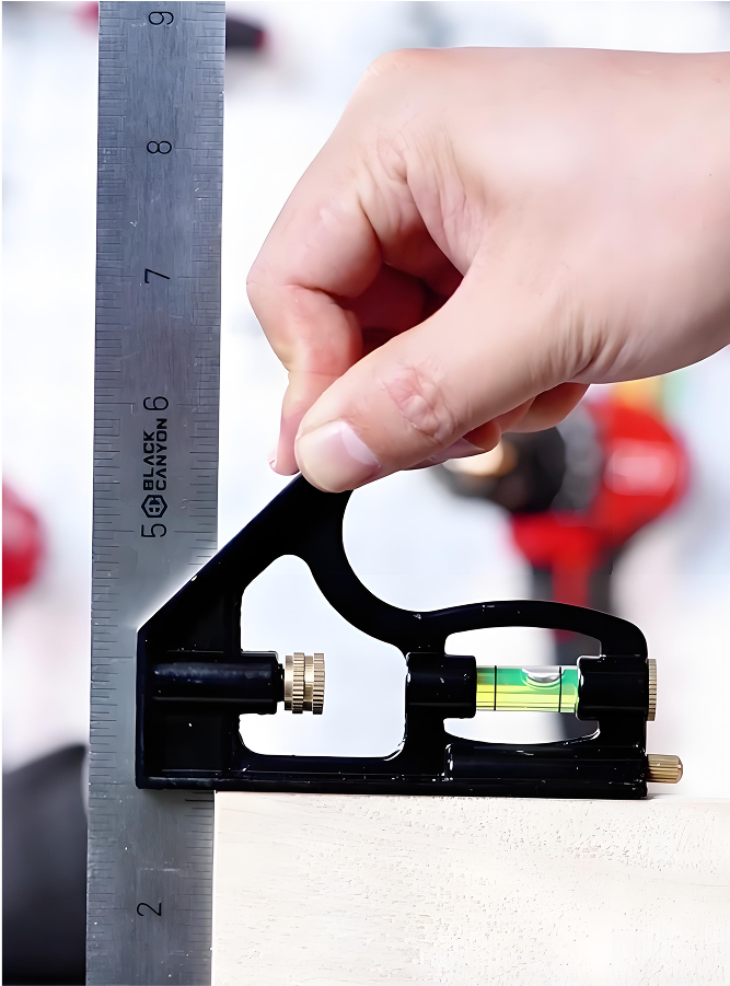 NSS9453613332_BlackCanyon-CombinationSquare-VID-03